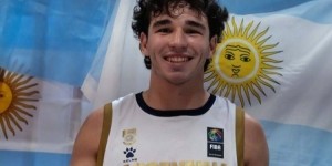 新坎帕佐？阿根廷U19后卫苏卡茨基单场15助刷新赛会纪录