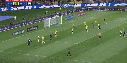 ⚽世亚预半场：铃木唯人、平河悠造威胁，日本暂时0-0澳大利亚